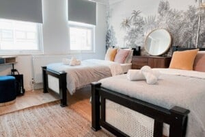 Chic private twin room, East Ldn, Bethnal green – vacation rental in Bethnal Green, London, UK